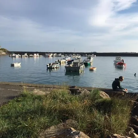 Ouessant 200m Et Port 펜션 Sibiril